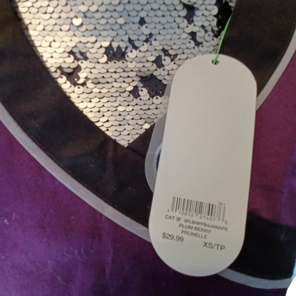 HEALTH Pro Scrub Top - Picture 4 of 12